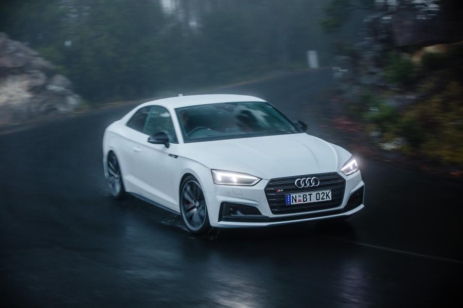  Audi S5 Coupe 2017 года  (AU) (фото 18 из 26)